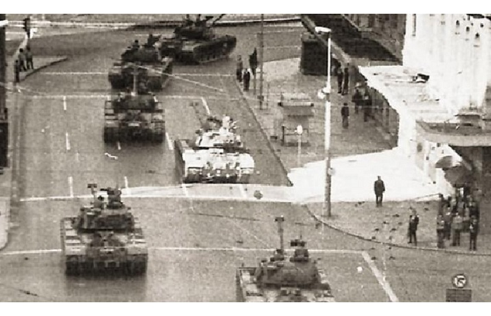 ΤΑΝΚΣ ΧΟΥΝΤΑ 715Χ460