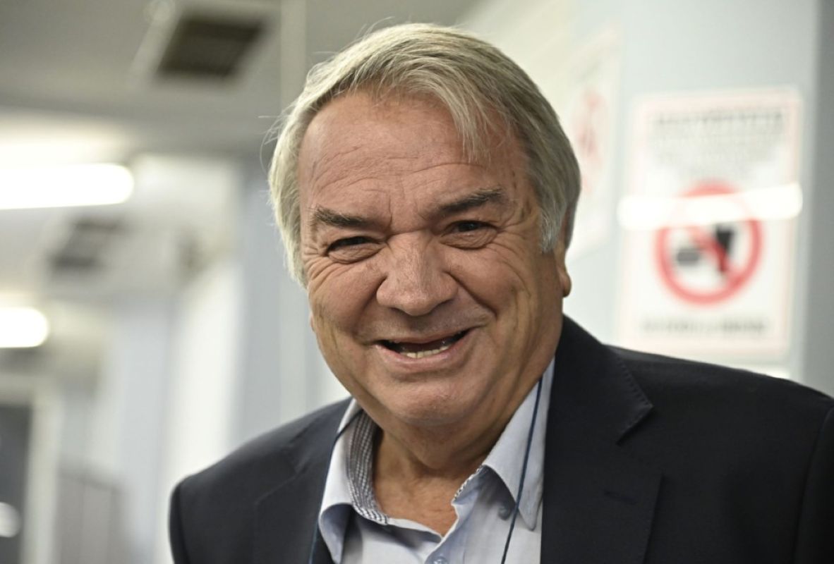 nikos-mpisths
