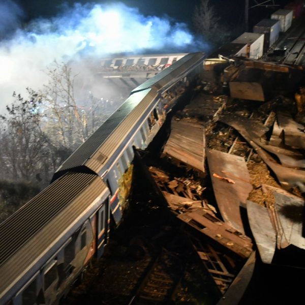 Hellenic Train; Evangelismos; Larisa; Larissa; accident; collision; rail; railway; Ευαγγελισμός; Λάρισα; ΟΣΕ; ατύχημα; δυστύχημα; σιδηροδρομικό ατύχημα; σιδηρόδρομος; σύγκρουση; τρένα; τρένο; Τέμπη; Tempi;