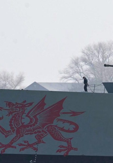 hms-dragon-bretania-polemiko-ploio-1024×616