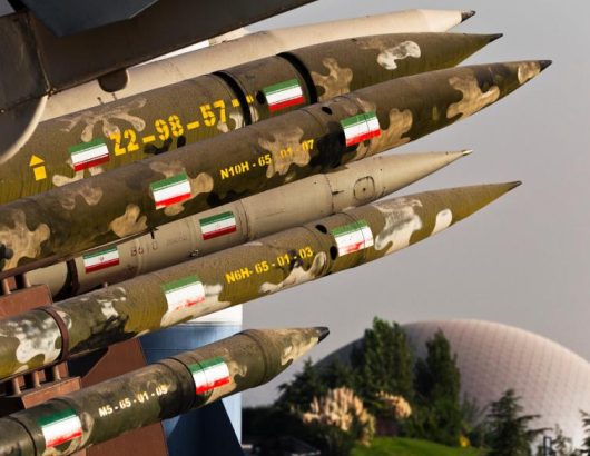 iran-stratos-pyravloi