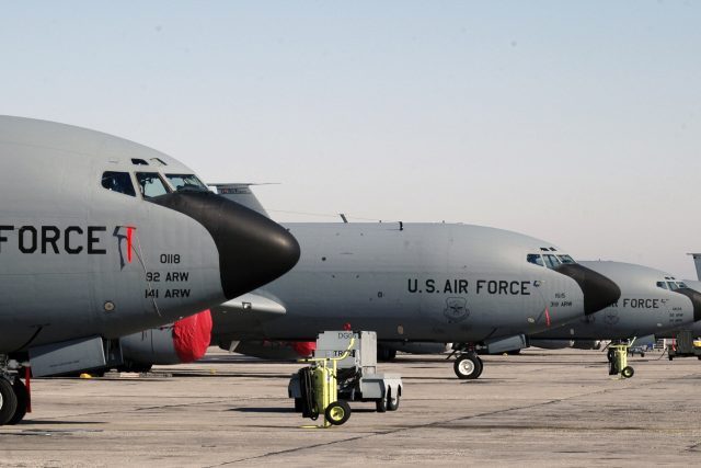 kc-135-768×427