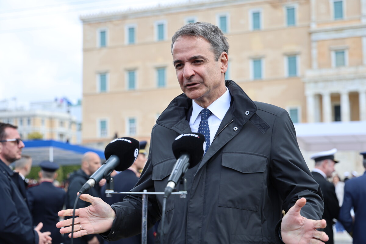 [385774] ΣΤΡΑΤΙΩΤΙΚΗ ΠΑΡΕΛΑΣΗ ΣΤΗΝ ΑΘΗΝΑ ΓΙΑ ΤΗΝ ΕΘΝΙΚΗ ΕΠΕΤΕΙΟ ΤΗΣ 25ης ΜΑΡΤΙΟΥ 1821 (ΓΙΑΝΝΗΣ ΠΑΝΑΓΟΠΟΥΛΟΣ/EUROKINISSI)