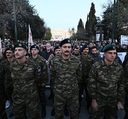 somateia-syntagma-4