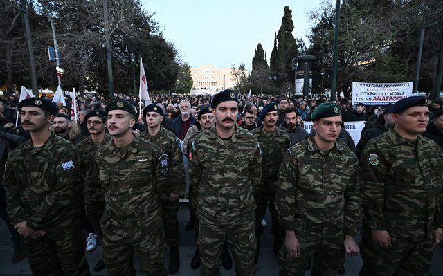 somateia-syntagma-4