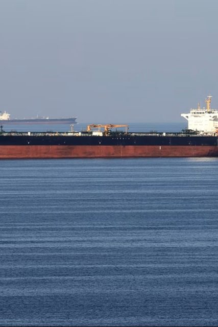 tanker-ston-perisiko-kolpo-1024×637