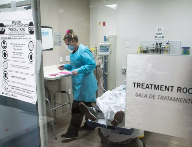 usa_covid19_coronavirus_hospital-scaled