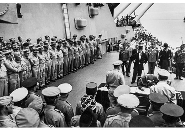 09.02.-1945-To-telos-tou-V-Pagkosmiou-Polemou 715Χ460