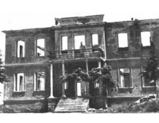 09.02.-H-Sfagh-tou-CHortiath-kai-h-epilektikh-mnhmh 715Χ460