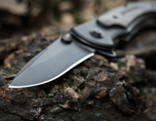 KNIFE_SHUTTERSTOCK-1024×576-1