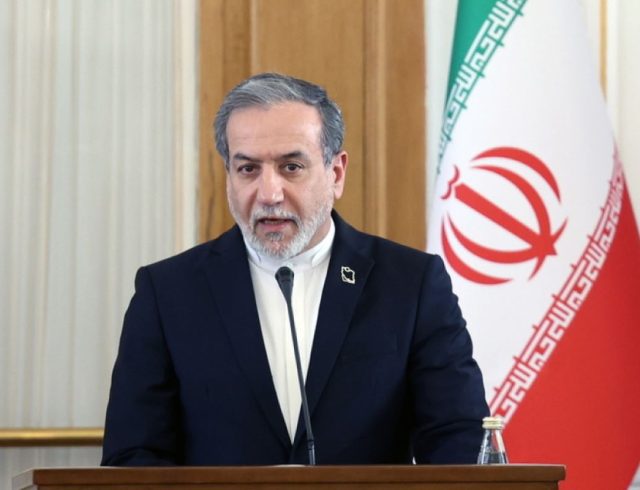 araghchi_nn-1