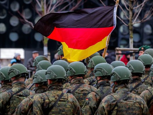 germania-enoples-dynameis
