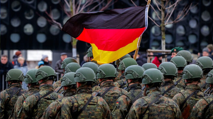 germania-enoples-dynameis