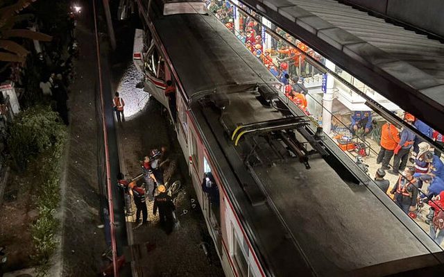 indonesia-train-accident