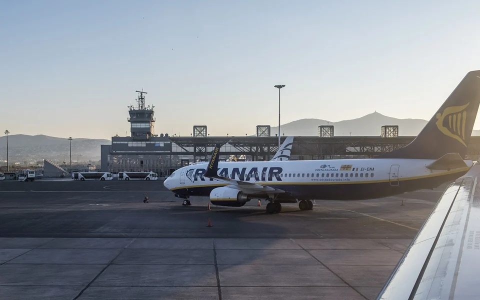 Ryanair_Thessaloniki_Shutterstock