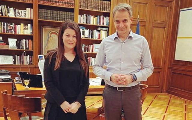 gkelestathi-mitsotakis