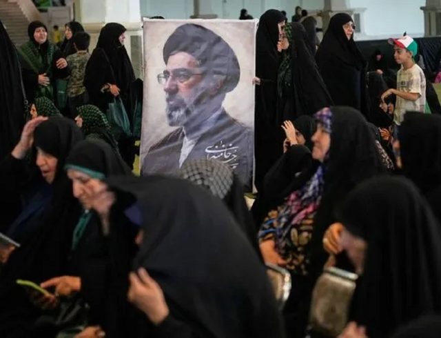 hamenei-640×426