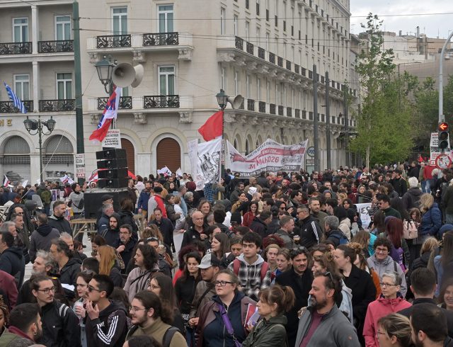 sintagma-1-mai-13