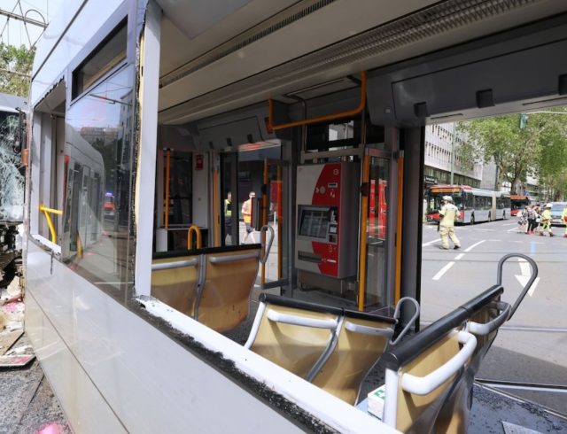 tram-crash