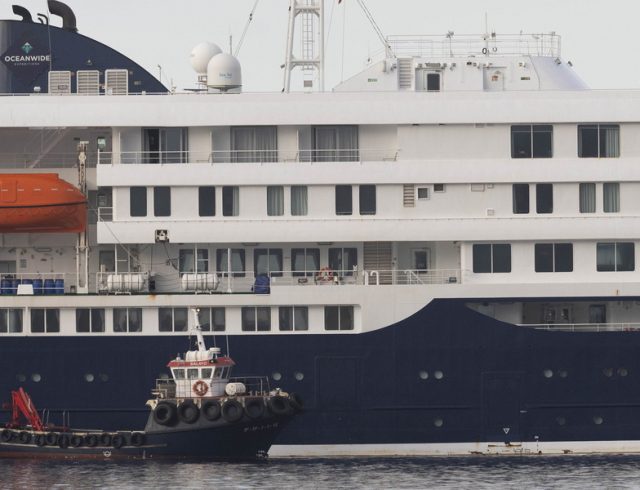 MV Hondius enters the port of Granadilla de Abona to anchor, disembark passengers
