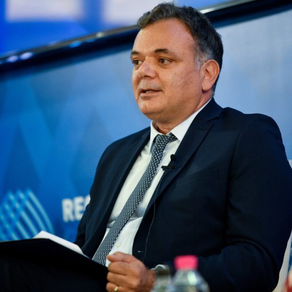 [343681] [343647] ΠΑΤΡΑ.REGIONAL GROWTH CONFERENCE 2021.ΔΕΥΤΕΡΗ ΗΜΕΡΑ.ΑΠΟΓΕΥΜΑΤΙΝΕΣ ΕΚΔΗΛΩΣΕΙΣ ΦΩΤΟΓΡΑΦΙΑ ΝΕΚΤΑΡΙΑ ΜΠΑΛΩΜΑΤΙΝΗ/EUROKINISSIΑΠΑΓΟΡΕΥΕΤΑΙ Η ΧΡΗΣΗ ΚΑΙ Η ΔΙΑΝΟΜΗ ΤΗΣ ΑΠΟ ΦΩΤΟΓΡΑΦΙΚΑ ΠΡΑΚΤΟΡΕΙΑ