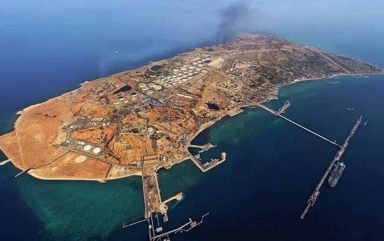 KHarg-island-1