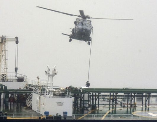 france-russia-tanker-intercepted-02 (1)