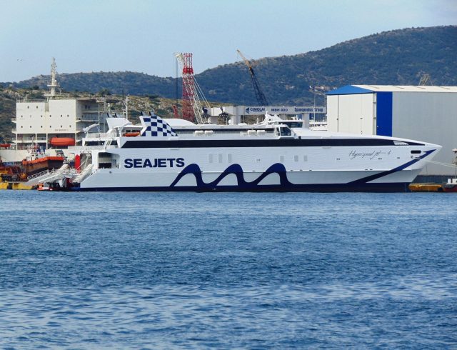 large.HyperspeedJet4inSpanopoulosShipyard23-05-26.JPG.1aceeb339d1220ca8e2317339650d14f