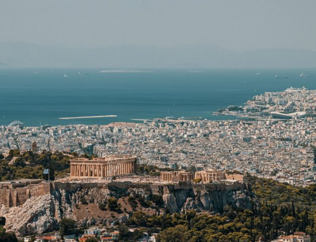 rafael-hoyos-weht-UHcnIzIFZw8-unsplash-1200×803