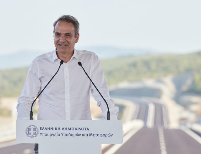 [388588] Ο ΠΡΩΘΥΠΟΥΡΓΟΣ ΚΥΡΙΑΚΟΣ ΜΗΤΣΟΤΑΚΗΣ ΣΤΗΝ ΠΑΡΑΔΟΣΗ ΤΟΥ ΑΥΤΟΚΙΝΗΤΟΔΡΟΜΟΥ Ε65 ΚΕΝΤΡΙΚΗΣ ΕΛΛΑΔΑΣ ΣΤΑ ΓΡΕΒΕΝΑ (Γ.Τ ΠΡΩΘΥΠΟΥΡΓΟΥ/ΔΗΜΗΤΡΗΣ ΠΑΠΑΜΗΤΣΟΣ/EUROKINISSI)