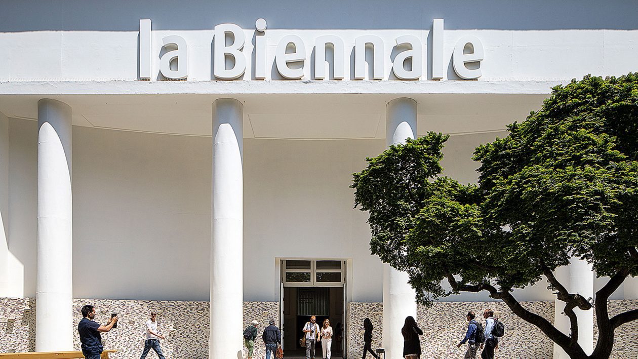 DOC.20260501.99532154.Padiglione-Centrale_Giardini_Photo-by-Francesco-Galli