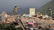 Venezuela restricts access to earthquake-hit La Guaira state