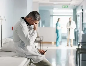 doctor-burnout-640×426