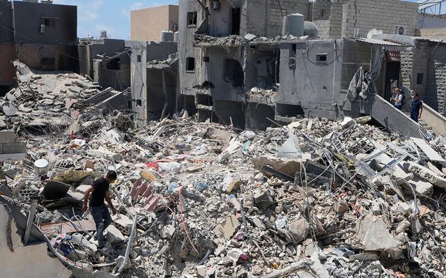 lebanon-tyre-2