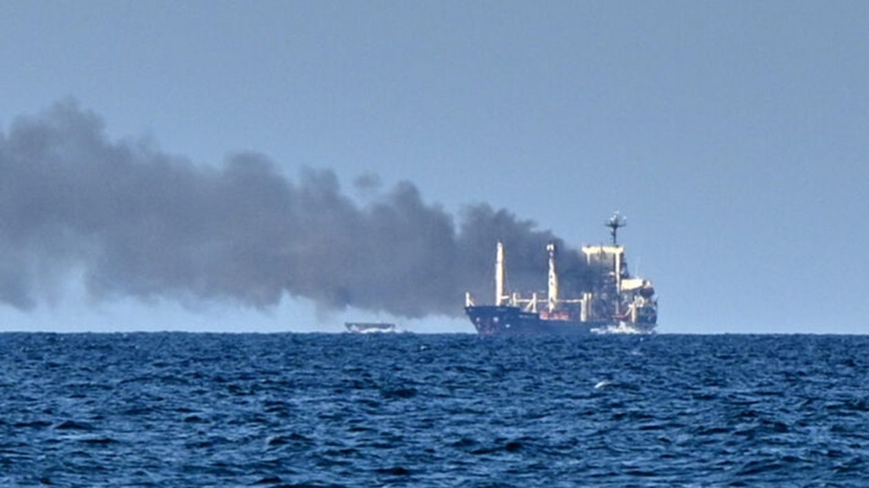 tanker-mauri-thalassa