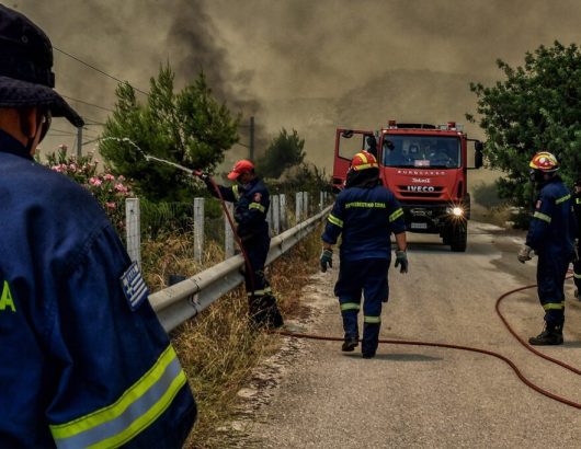 ΠΥΡΚΑΓΙΑ ΣΤΟ ΛΟΥΤΡΑΚΙ (EUROKINISSI)