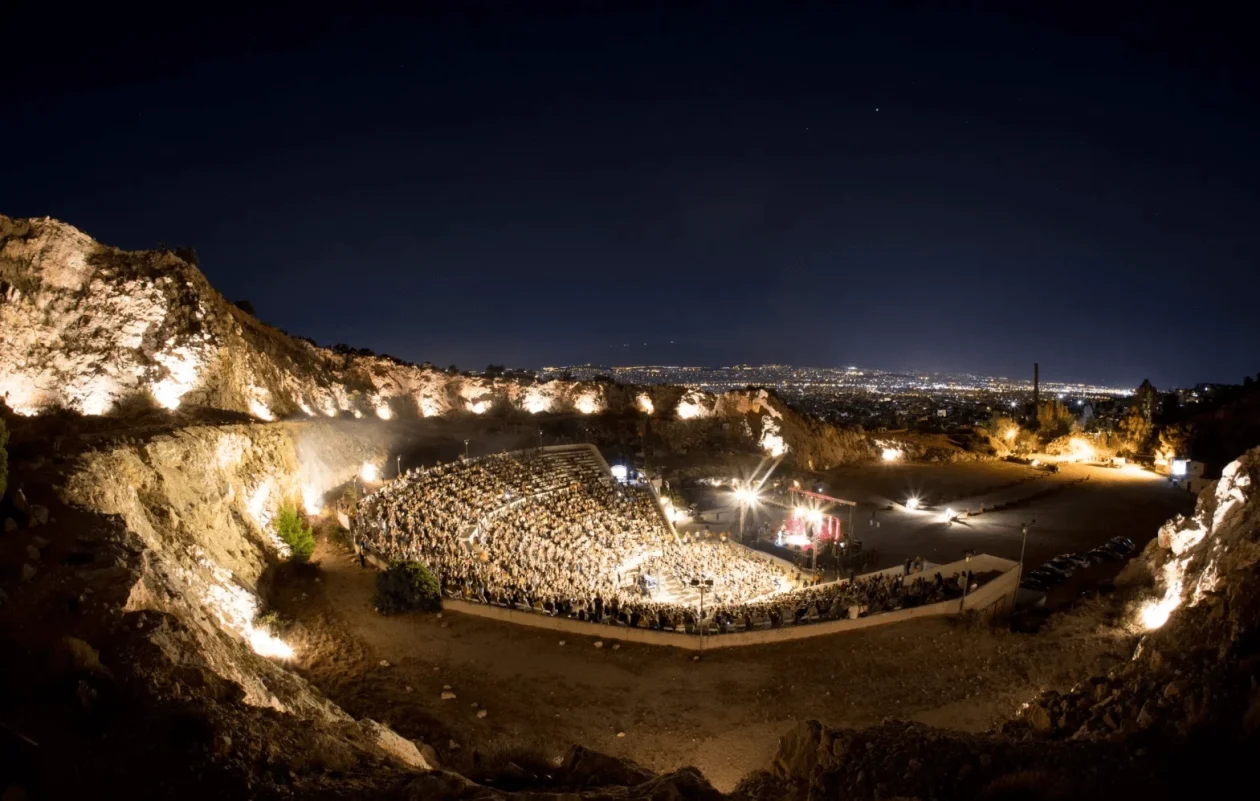 theatro-petras2_1