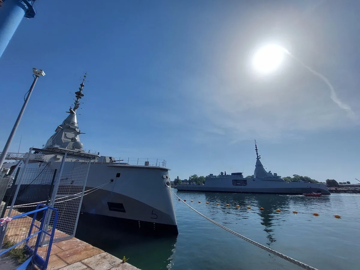FORMION-NAVAL-2