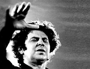 Mikis-Theodorakis1-1
