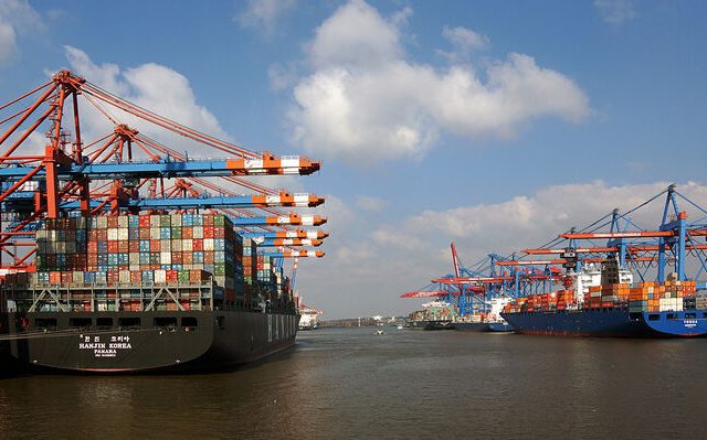 container-hamburg-1