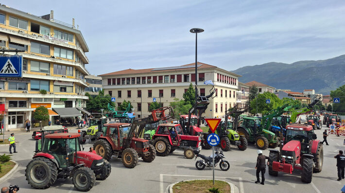 dikastiko-megaro-giannena-agrotes-7