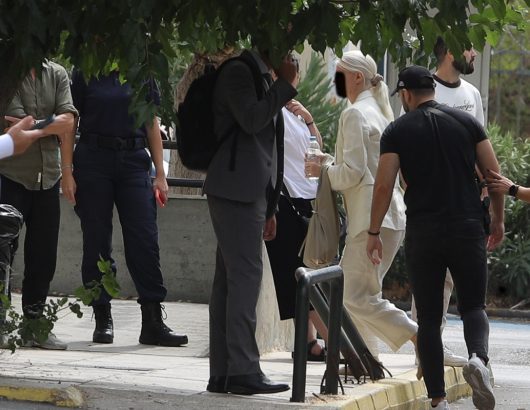 [389567] ΣΤΑ ΔΙΚΑΣΤΗΡΙΑ ΟΙ ΔΥΟ ΓΙΑΤΡΟΙ ΠΟΥ ΚΑΤΗΓΟΡΟΥΝΤΑΙ ΓΙΑ ΤΟΝ ΘΑΝΑΤΟ ΤΟΥ ΓΙΩΡΓΟΥ ΜΑΖΩΝΑΚΗ(ΣΩΤΗΡΗΣ ΔΗΜΗΤΡΟΠΟΥΛΟΣ/EUROKINISSI)