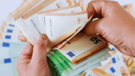 moneyα