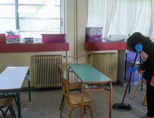 sxoleioa_katharistria-02