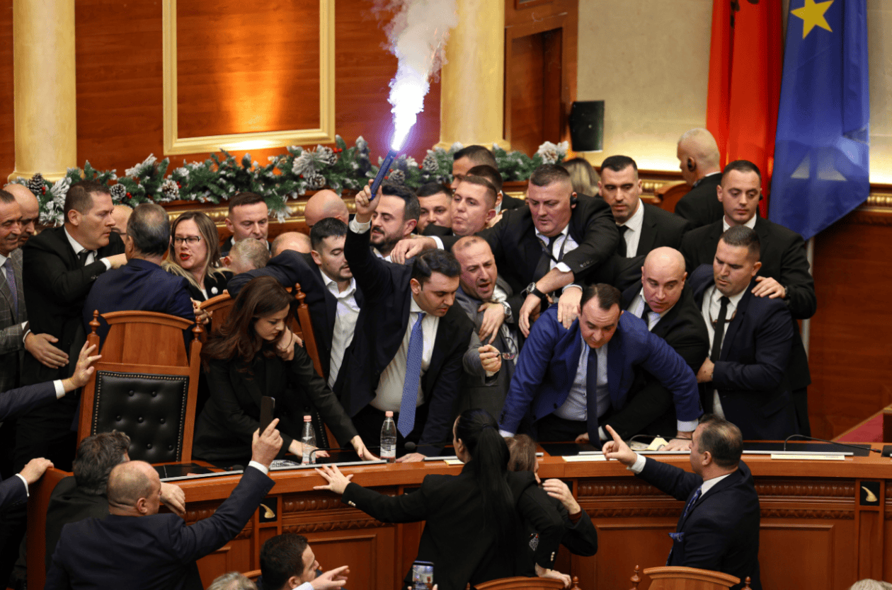 αλβανια κοινοβουλιο