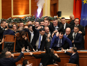 αλβανια κοινοβουλιο