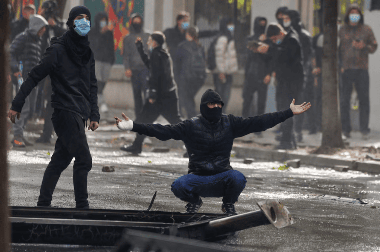τιρανα διαδηλωσεις