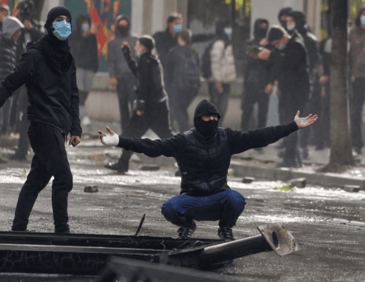 τιρανα διαδηλωσεις
